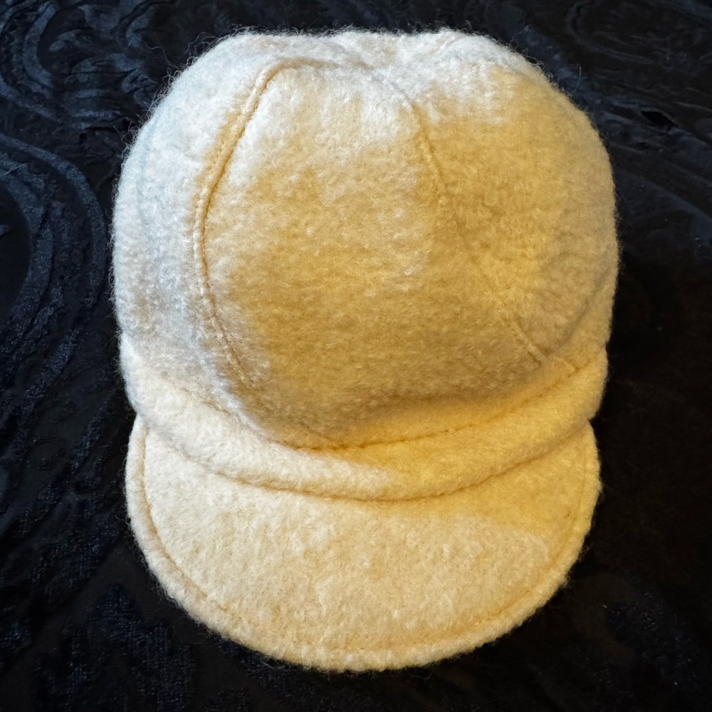Off White 90s News Boy Hat